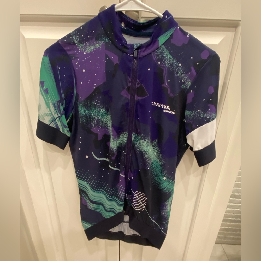 Rapha Women’s Pro team training jersey